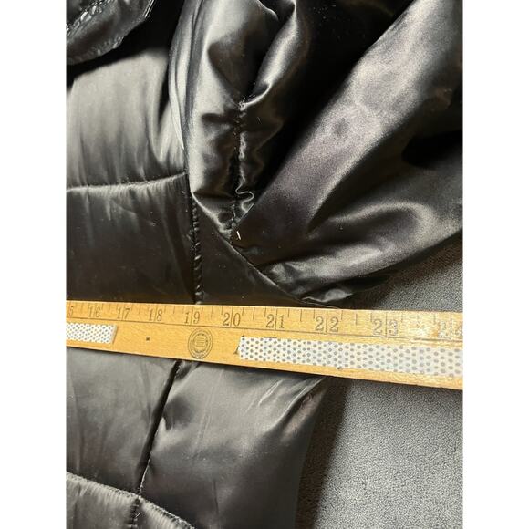 Old Navy Puffer Coat Woman’s Sz L Tall Black Gloss Quilted Outdoor Made In 2011 - Picture 3 of 13